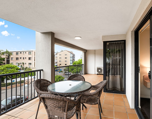 Beachfront Plus Motel Apartments