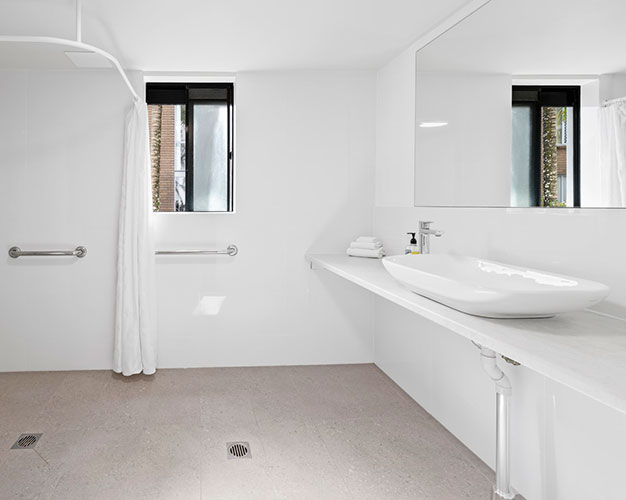 Caloundra Wheelchair Friendly Apartment